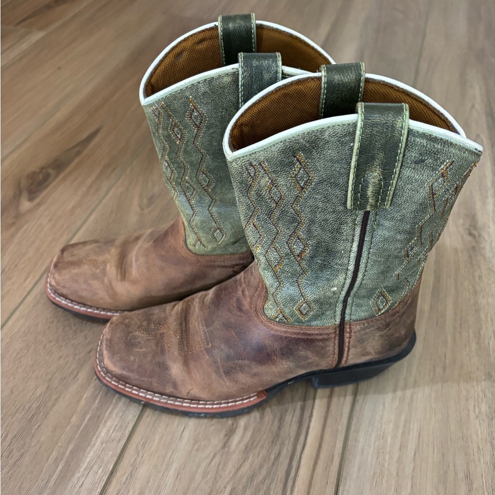 Kids western boots